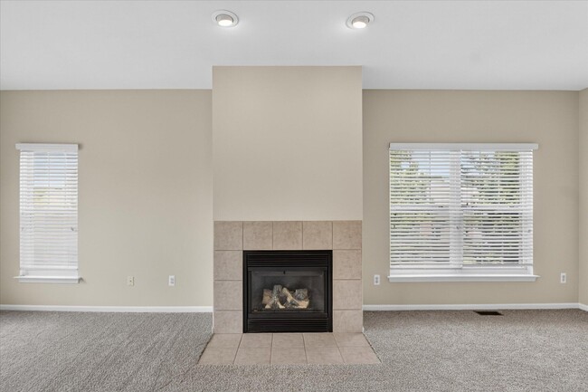 Photo - 379 Cherry Orchard Rd
