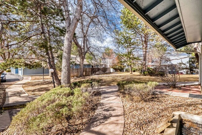 Photo - 11635 E Cedar Ave