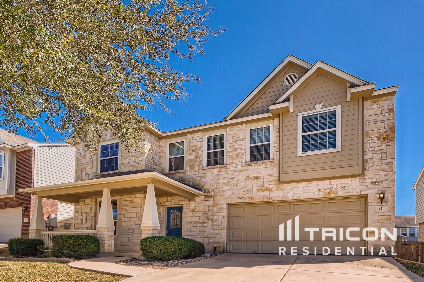 Photo - 141 Carnousty Dr