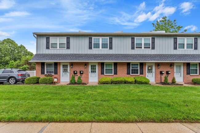 Building Photo - 4536 Rosemarie Dr Rental