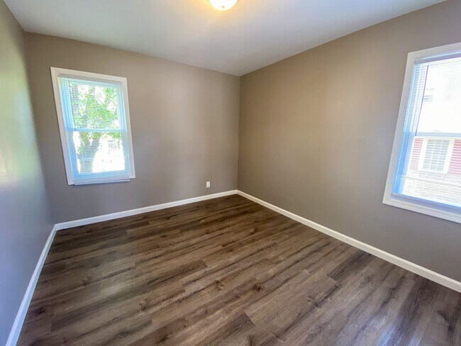 Photo - 5364-5366 N 38th Street - Duplex Unit 5364 (Lower)