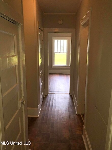 Photo - 495 Woodruff St