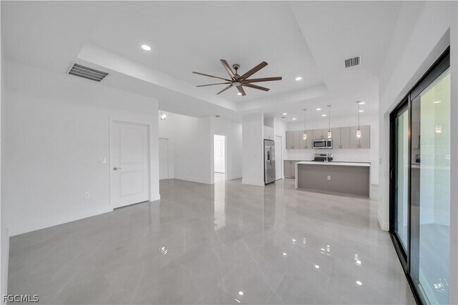 Photo - 1904 East 11th Street