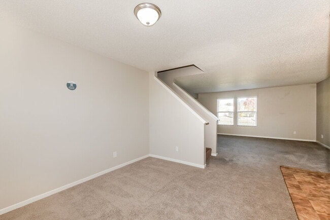 Photo - 2069 Prairie Sky Ln