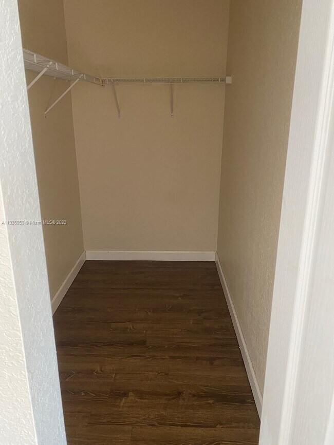 Photo - 8524 SW 214th Way