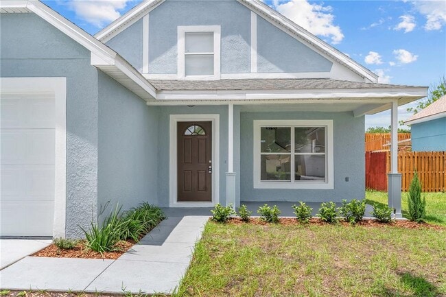 Photo - 421 Rollins Dr