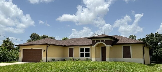 Building Photo - 1495 Robwood Terrace Rental