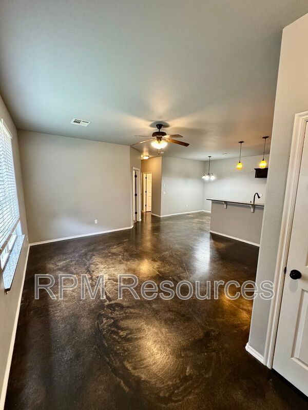 Photo - 1858 Cypress Ln
