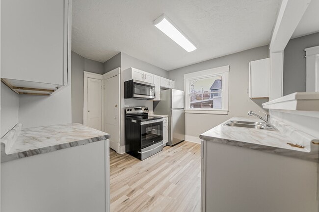 Photo - 841-841 Allison Ave Unit 839