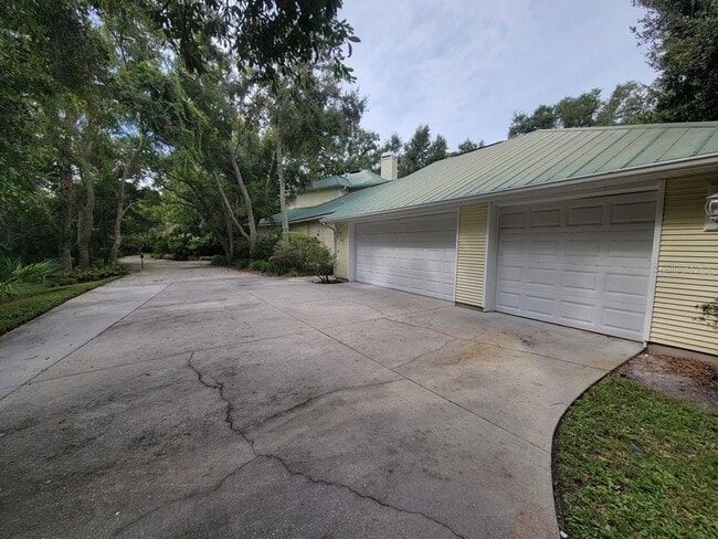 Photo - 1130 Anclote Rd
