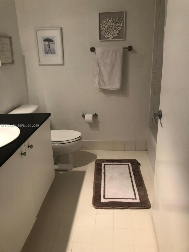 Photo - 2200 NE 4th Ave Unit 808