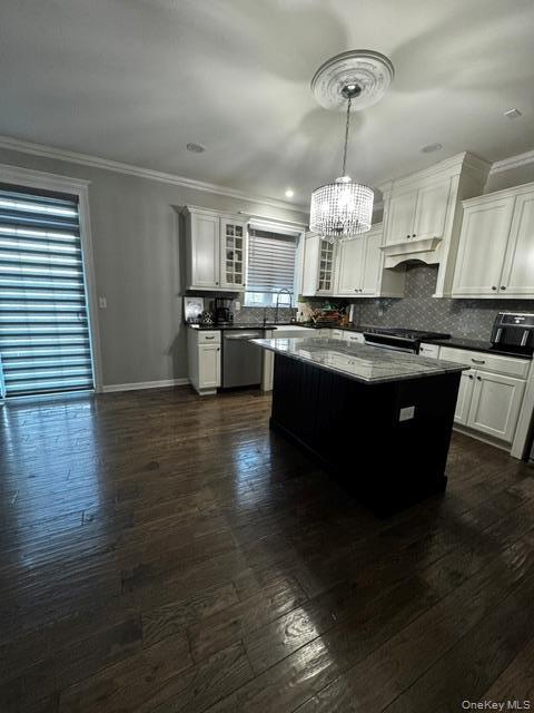 Photo - 16 Boxwood Rd