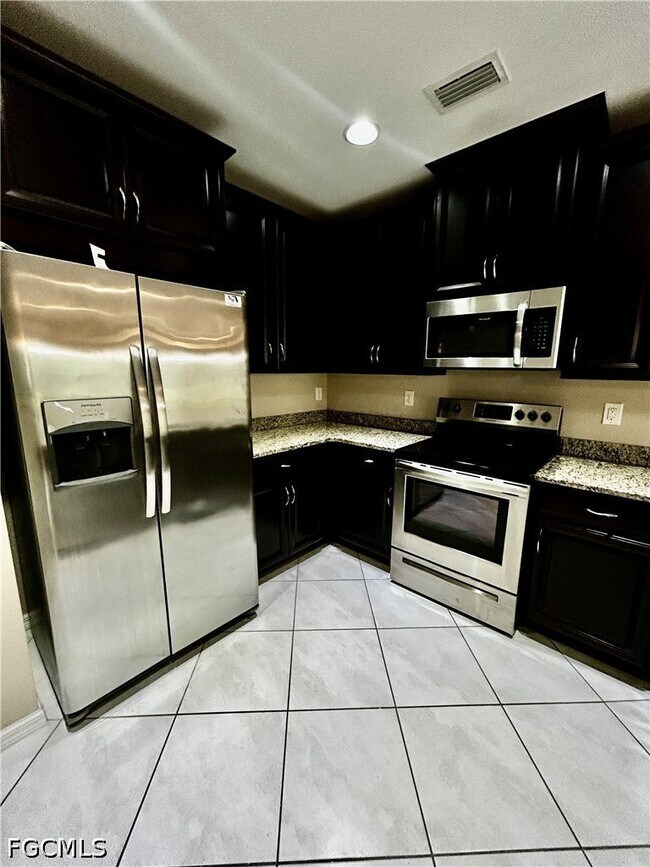 Photo - 12117 Palm Cove St