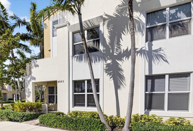 4920 NW 15th Ave