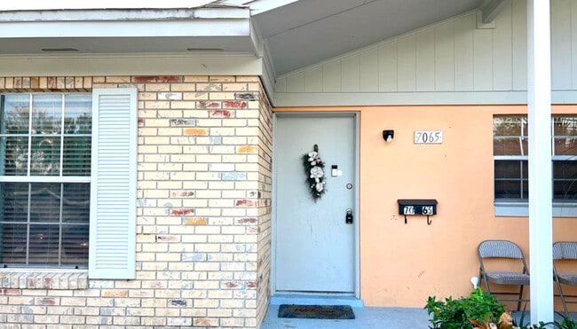 Photo - 7065 Balboa Dr Townhome