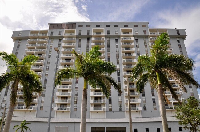 Photo - 13499 Biscayne Blvd Condo Unit 1011