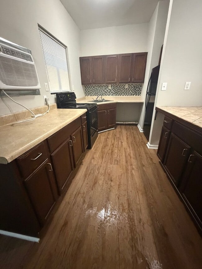 9 Sunset Ave Unit 9 Sunset - Apartment
