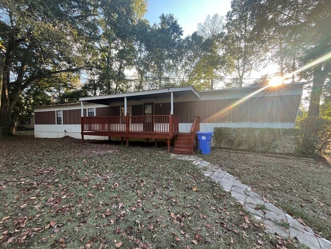 Building Photo - 714 Cranbrook Dr Rental