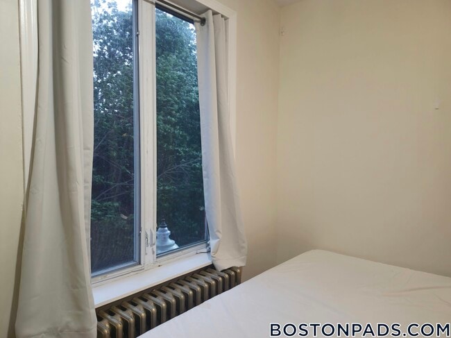 36 Sussex St