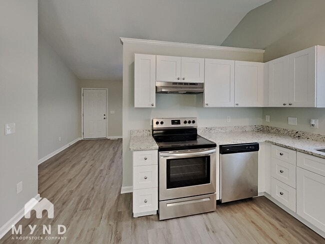 Photo - 2912 Sylvester St