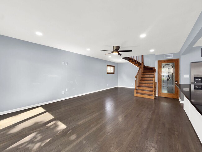Photo - 5845 S Sayre Ave