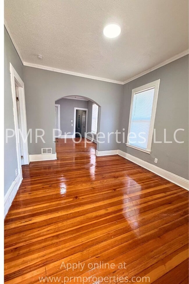 Photo - 2 Bedroom/ 1 Bathroom House