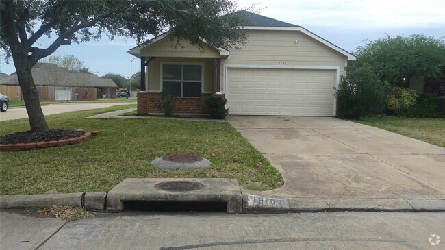 Building Photo - 19107 Rustic Gate Dr Rental