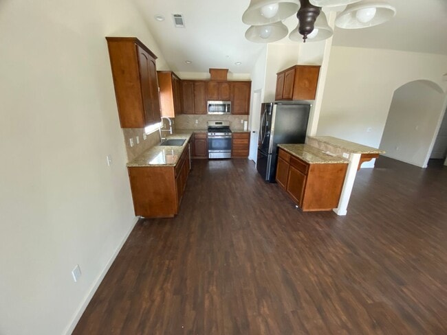 Photo - Lovely Home for rent in Visalia,Ca