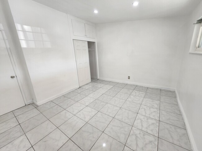 Bedroom #1