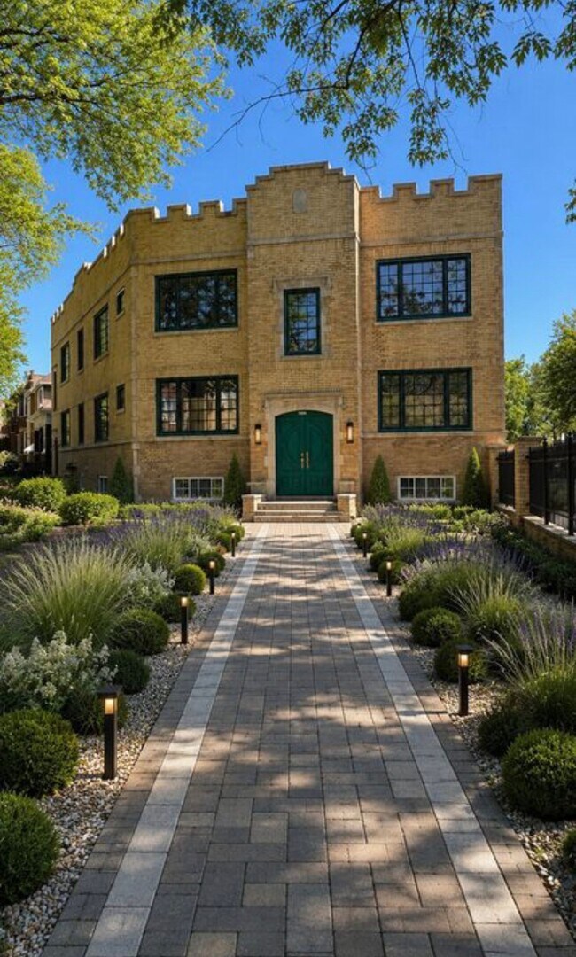 Photo - 3107 N Harding Ave Unit 3107 North Harding Avenue
