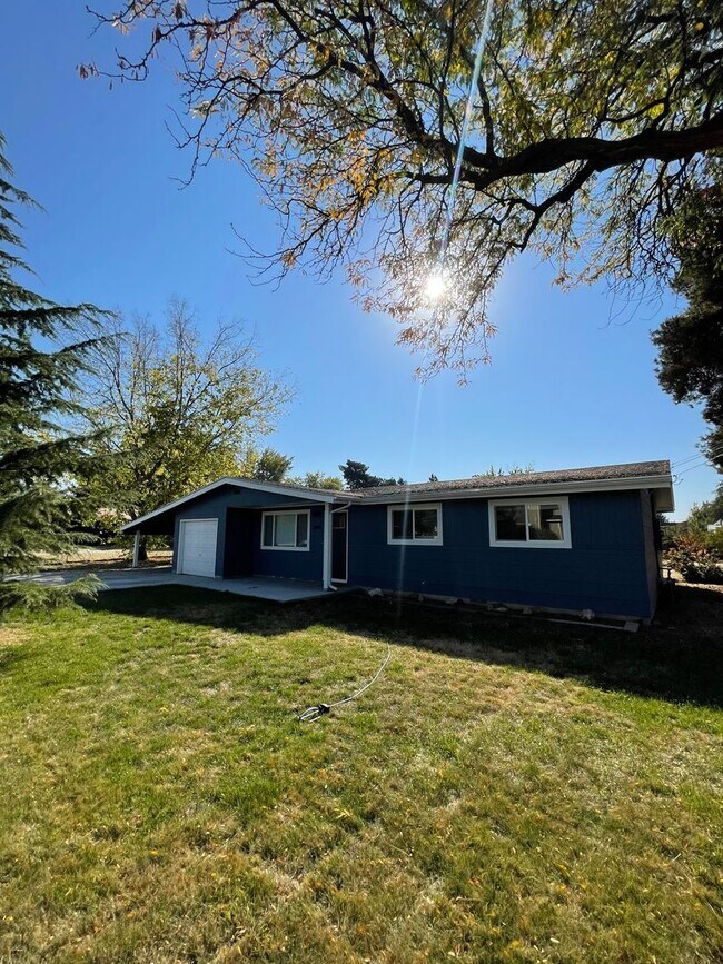 Photo - Charming Single Level in West Boise!