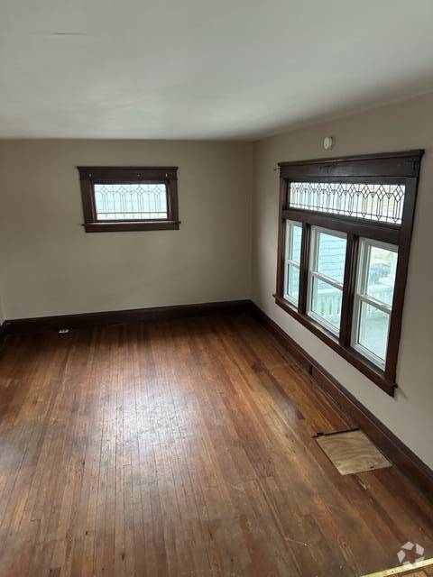 Building Photo - 340 S Lincoln Ave Rental