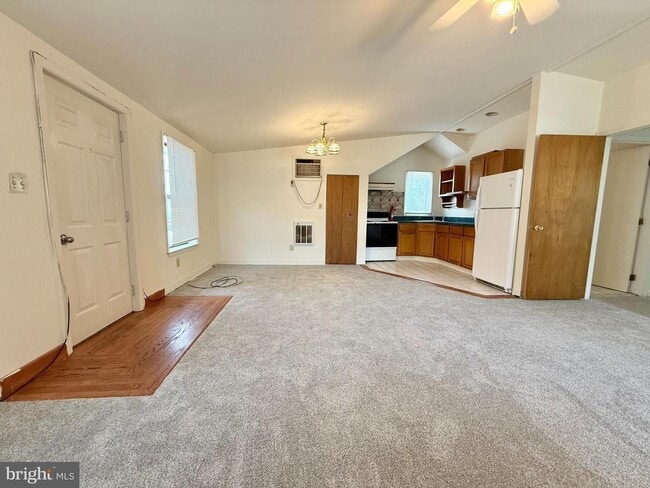 Photo - 604 Primos Ave Unit G