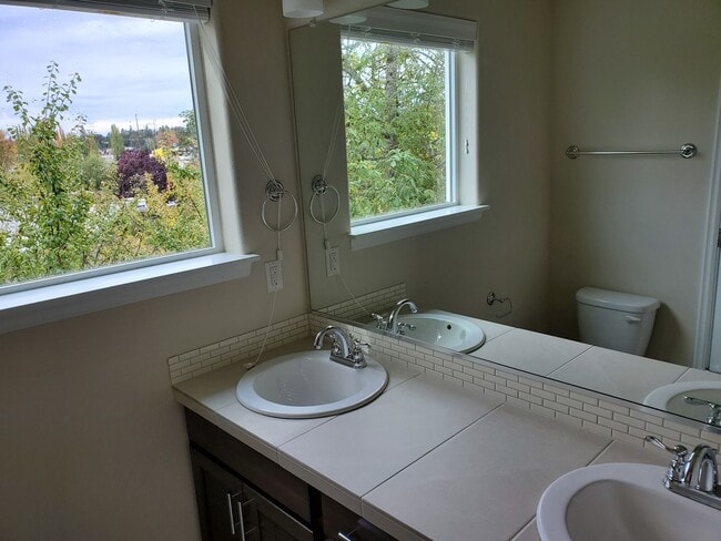 Photo - Great Community, Quiet Living Across from ...