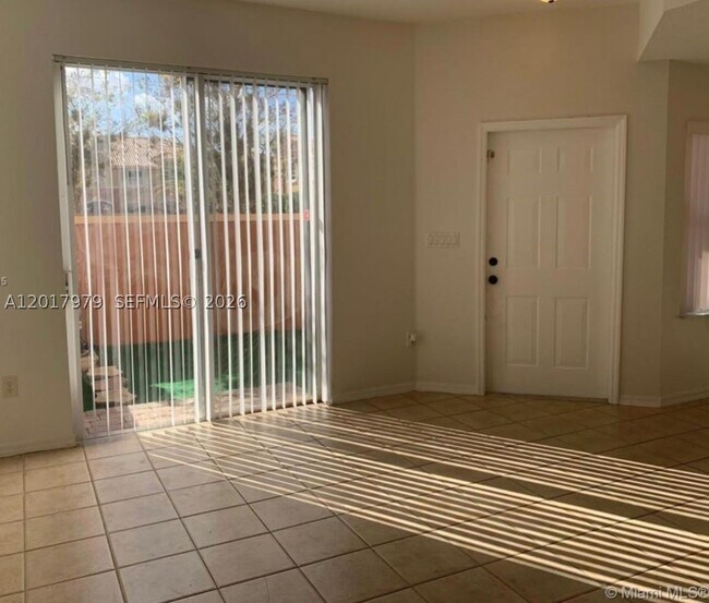 772 SW 106th Ave Unit 1910