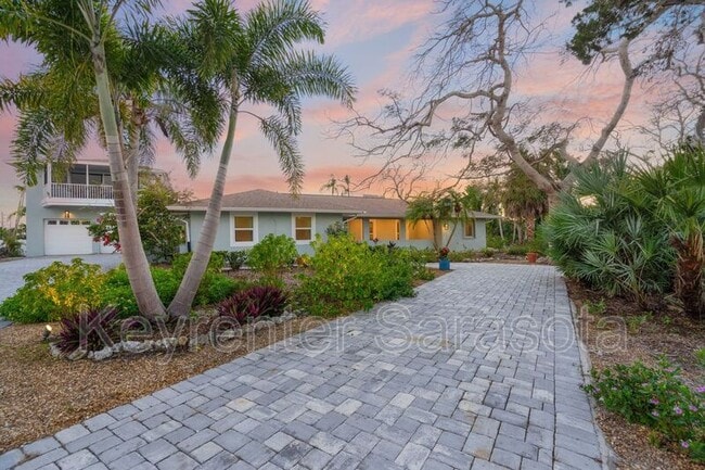 Photo - 8560 Heron Lagoon Cir