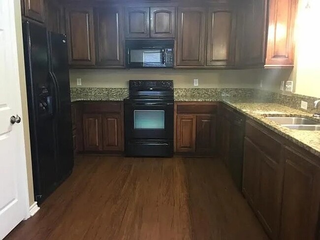 Photo - 207 Alta St