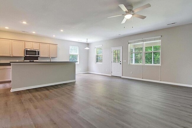 Photo - 1861 Cornsilk Dr