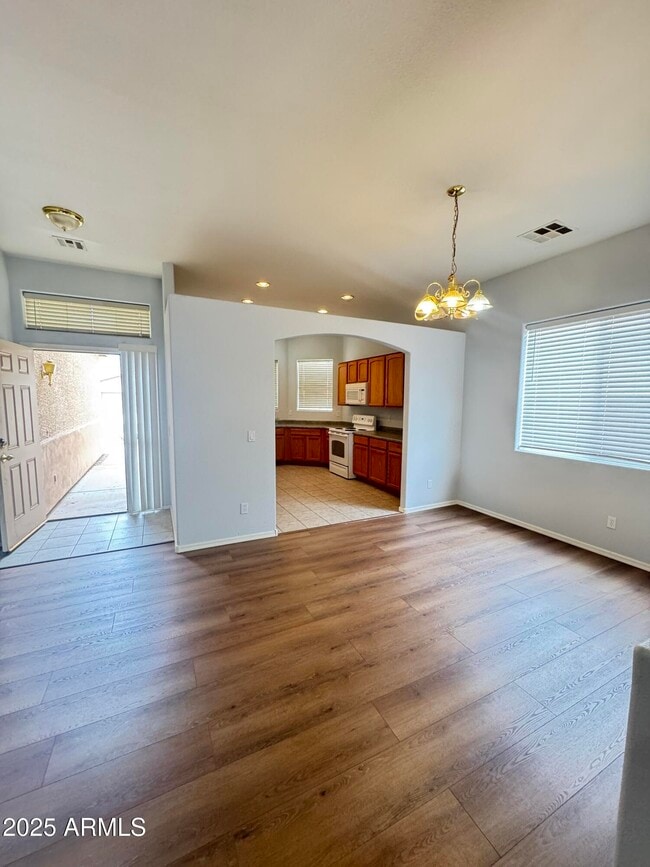 Photo - 6511 S 5th Way