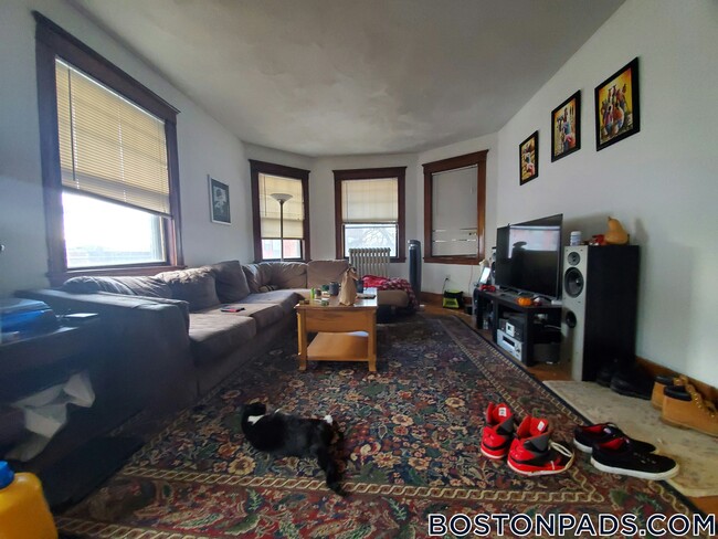 Photo - 230 S Huntington Ave Apartment Unit 2