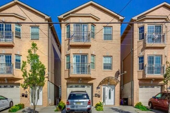 Photo - 498 Liberty Ave Condo Unit 2