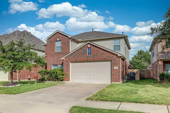 25951 Ravenside Dr