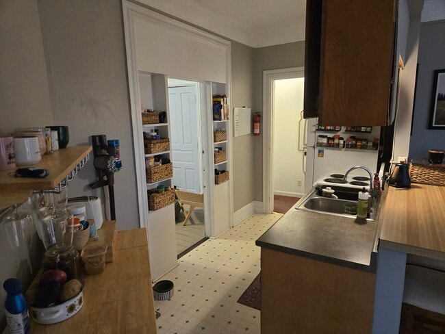 Photo - 802 Lowell St Unit #2