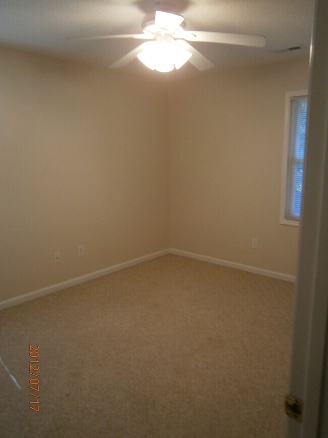 Photo - 414 Kenwood Dr