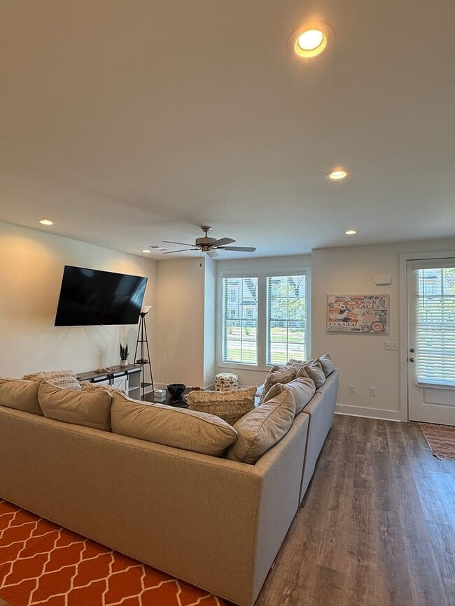 Photo - Northgate Townhomes Auburn