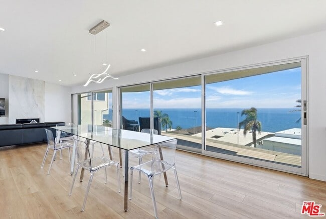 Photo - 18109 W Coastline Dr