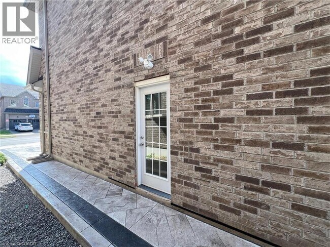 Photo - 211 Granite Rdg Trl