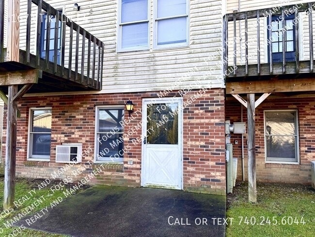 Building Photo - 1673 Tiki Ln