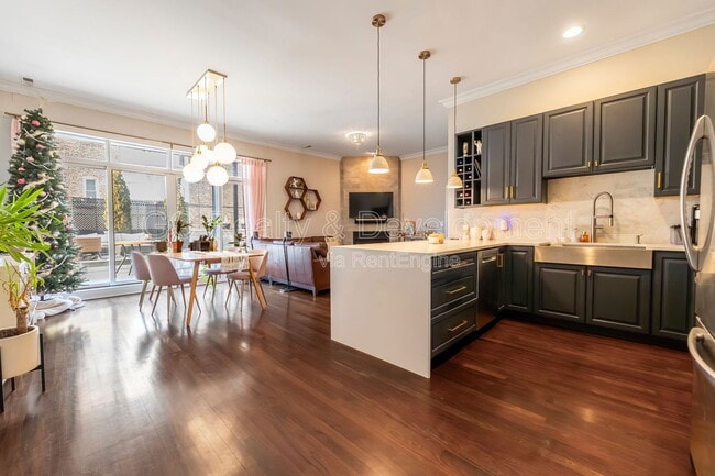 Photo - 852 N Damen Ave Unit 2c