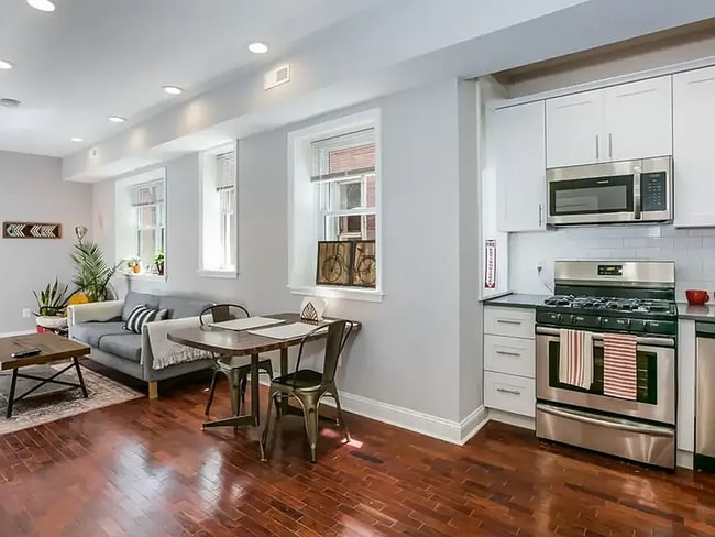 Photo - 1925 N 33rd St Unidad 1